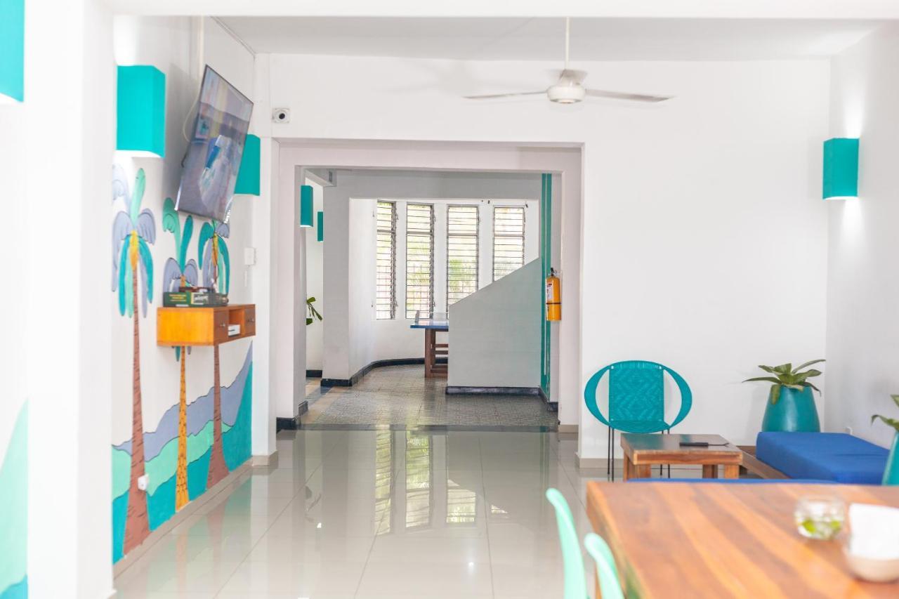 Puerta Aqua By La Puerta Hostels ซันตามาร์ตา ภายนอก รูปภาพ