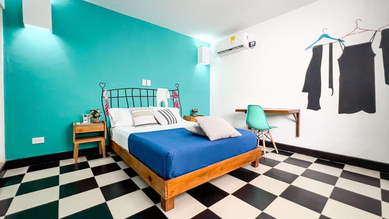 Puerta Aqua By La Puerta Hostels ซันตามาร์ตา ภายนอก รูปภาพ